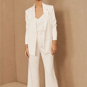Elliatt Ridley Elegant White Women's Suit Set